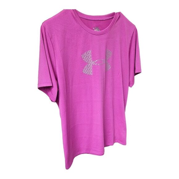 UNDER ARMOUR Women's Athletic Top with 🥵 heat gear. - Picture 3 of 14